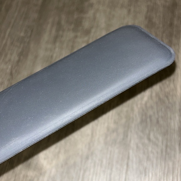 Logitech palm rest - Picture 3 of 4